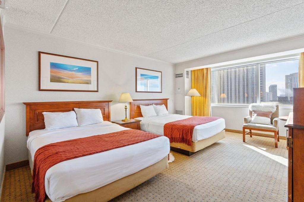 Inn Cozysuites Showboat Modern Beachside *